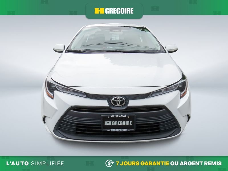 2023 Toyota Corolla White Laval - photo #1