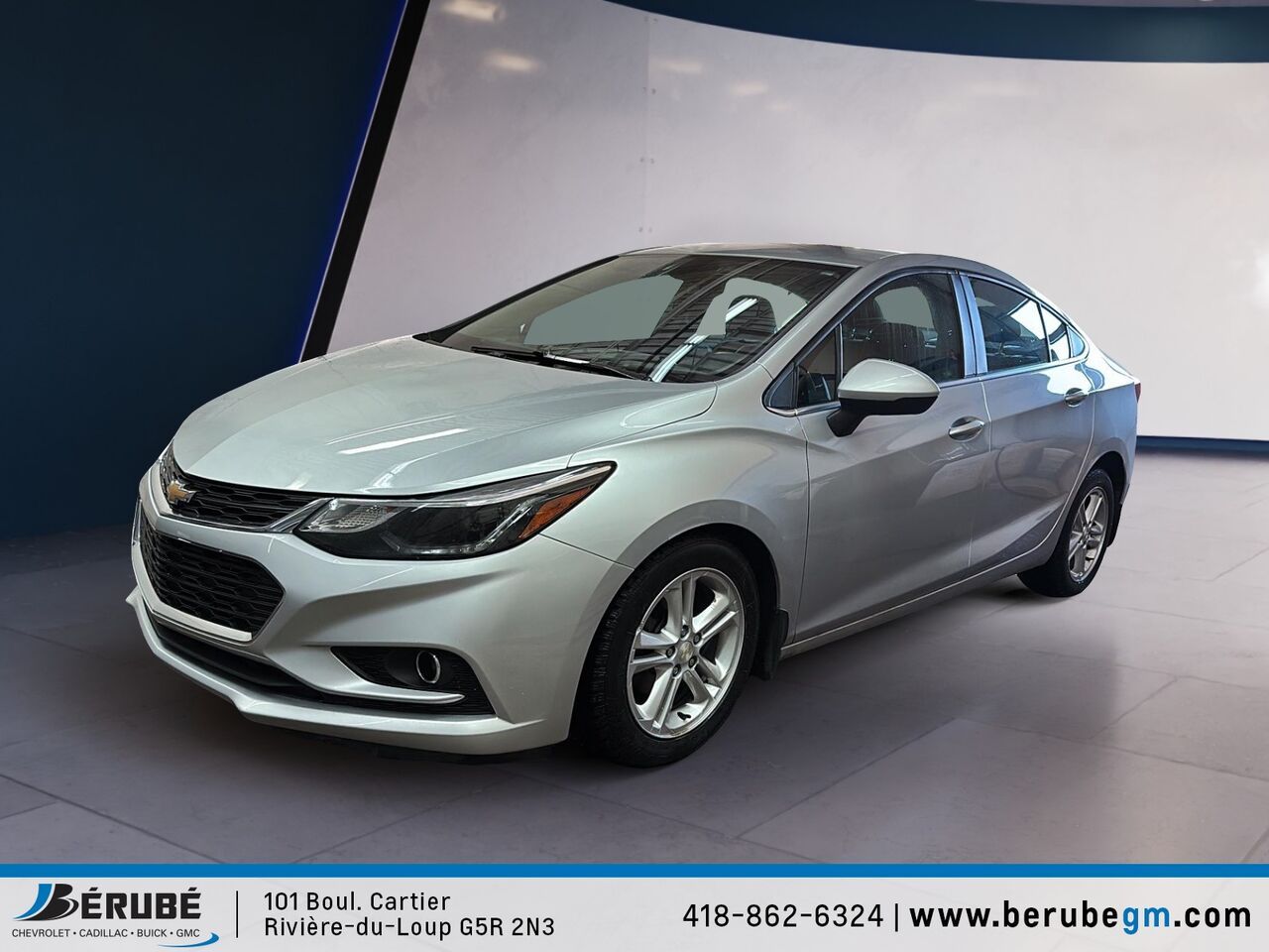 Silver 2018 Chevrolet Cruze Sedan Front-Wheel Drive Automatic