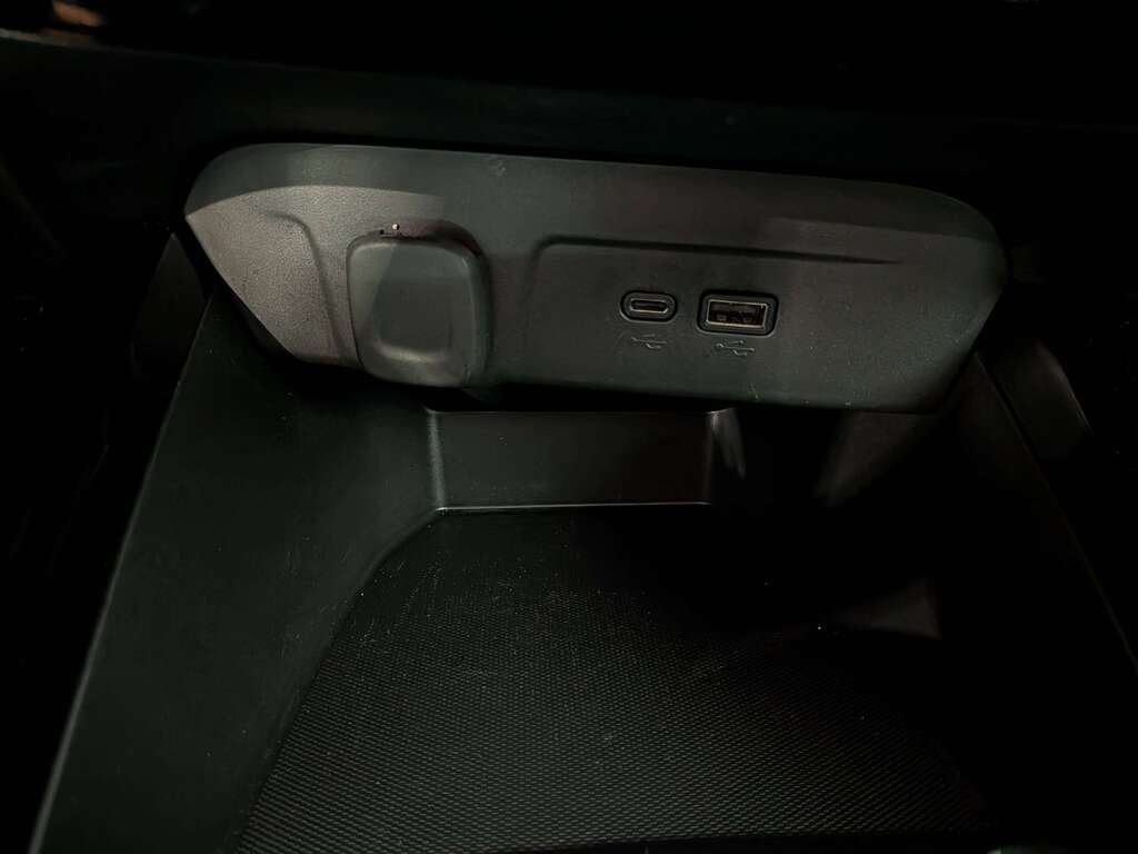 2025 Chevrolet Trax FWD 4dr LT White Val-David - photo #22