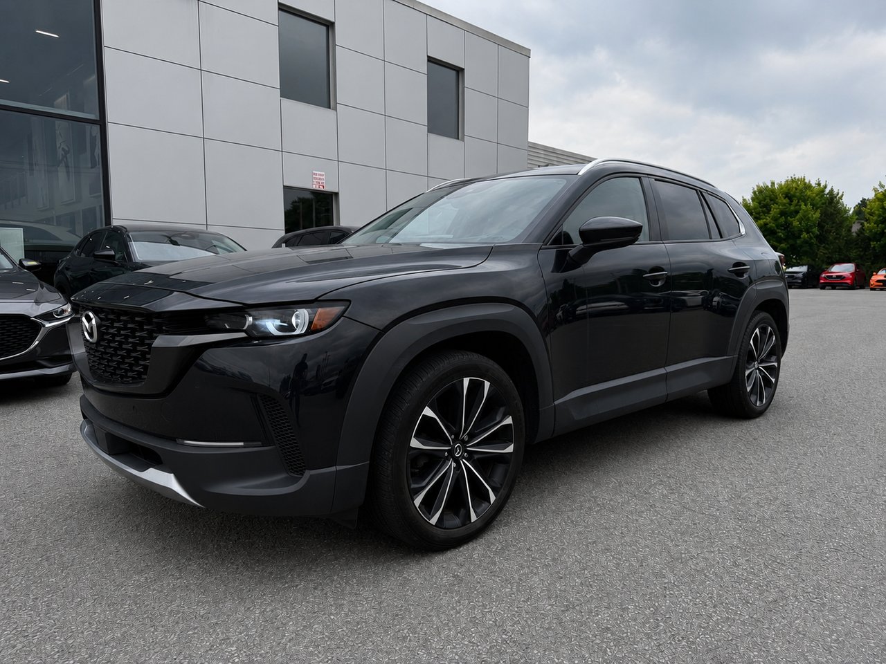 2024 Mazda CX-50 GT Black Châteauguay - photo #2