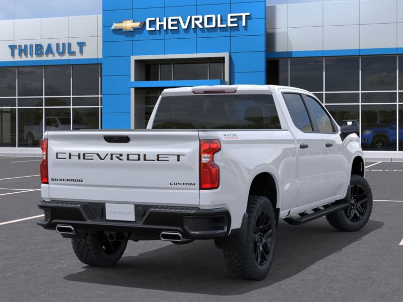 CHEVROLET SILVERADO 1500 Custom Trail Boss cabine multiplace 4RM 157 po 2026 Blanc Sherbrooke - photo #3