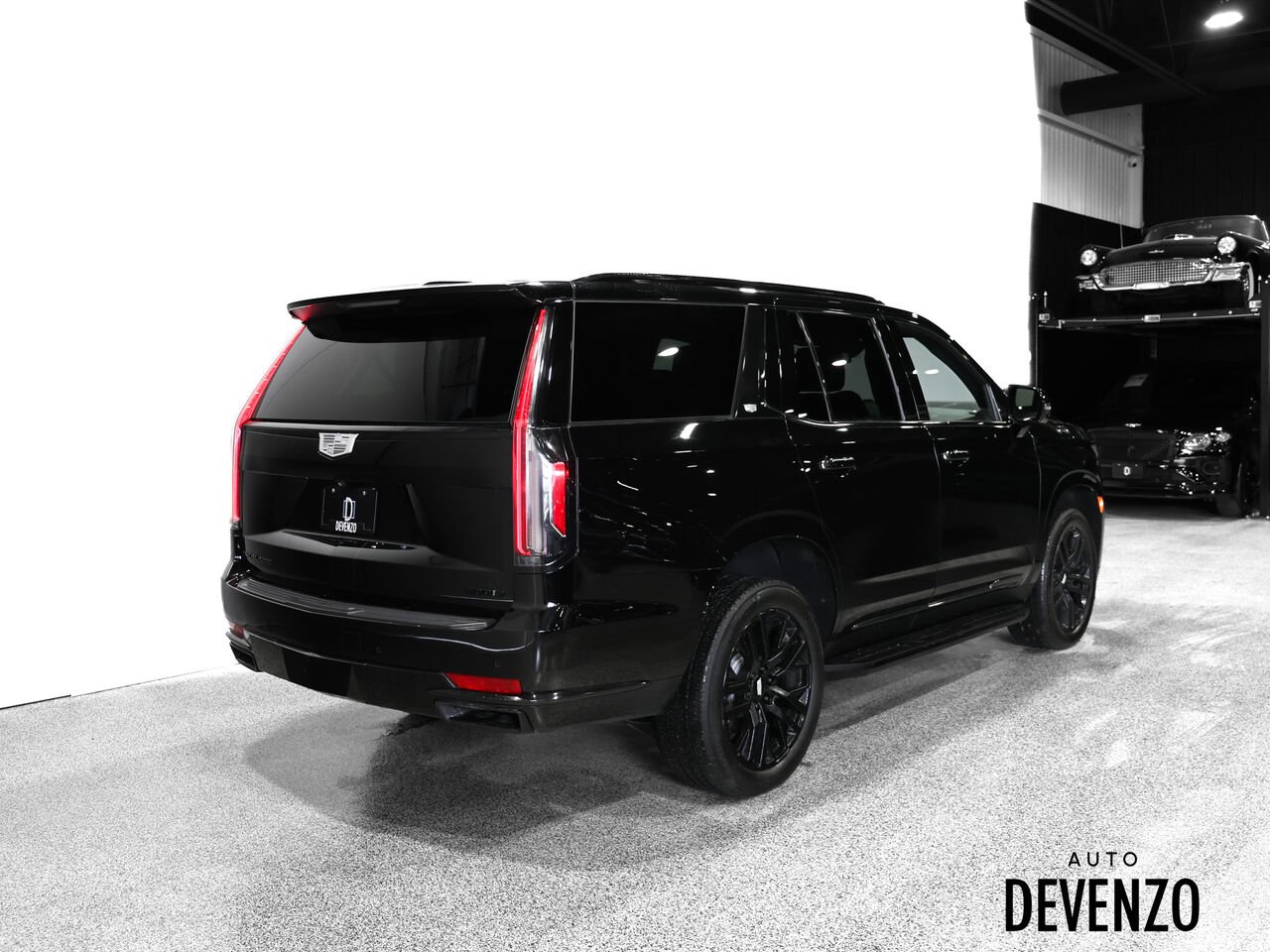Cadillac Escalade 2022 Noir Saint-Eustache - photo #2