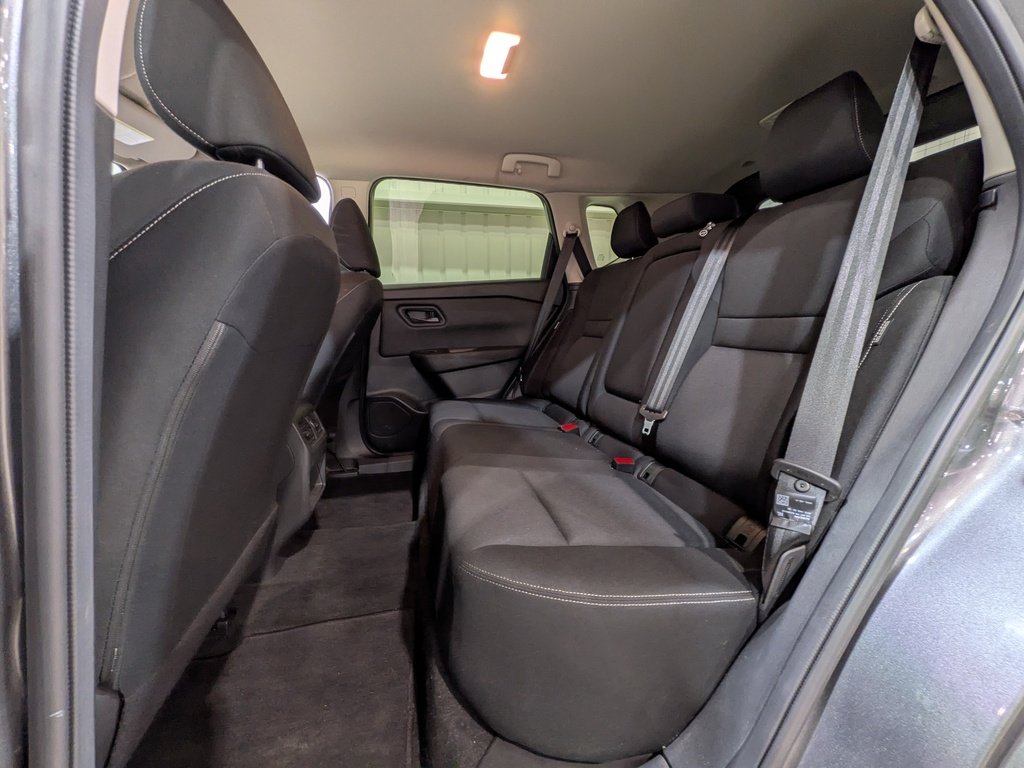 2024 Nissan Rogue AWD S Grey Val-David - photo #10