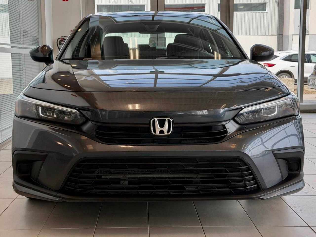 2023 Honda Civic Sedan Silver Notre-Dame-des-Prairies - photo #4