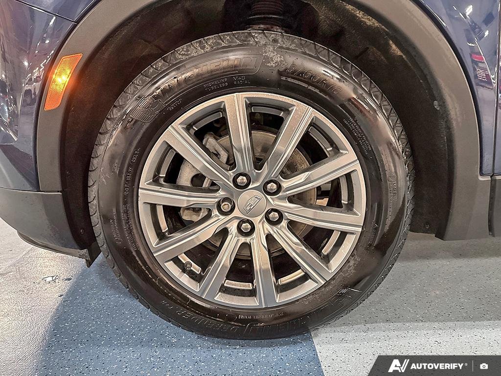 2021 Cadillac XT4 2601963A | AWD Premium Luxury Blue Edmonton - photo #5