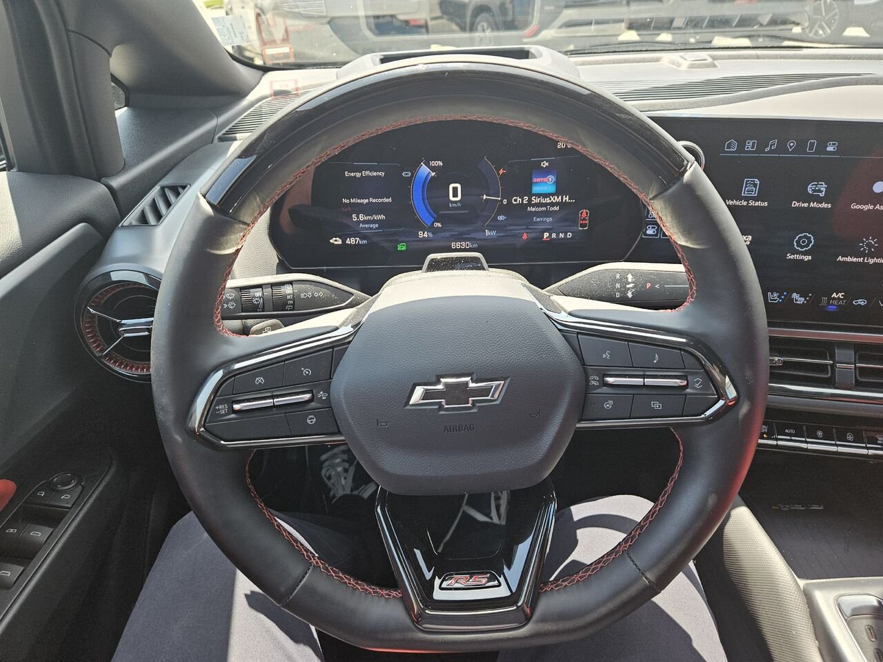 2025 Chevrolet Equinox EV 4 portes RS Black Thetford Mines - photo #7