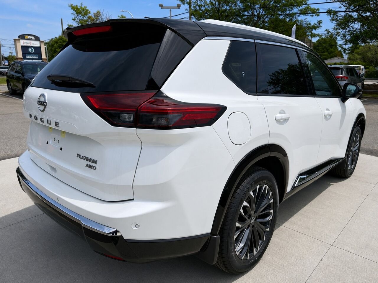 NISSAN Rogue ROGUE PLATINE 2026 Blanc Everest triple couche deux tons Châteauguay - photo #5