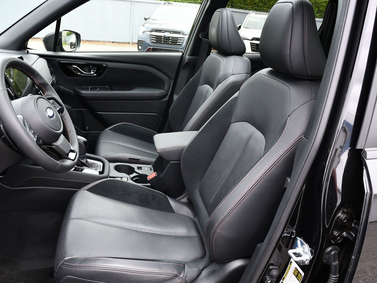 2025 Subaru Forester Premier e_BOXER hybride Black Saint-Hyacinthe - photo #1