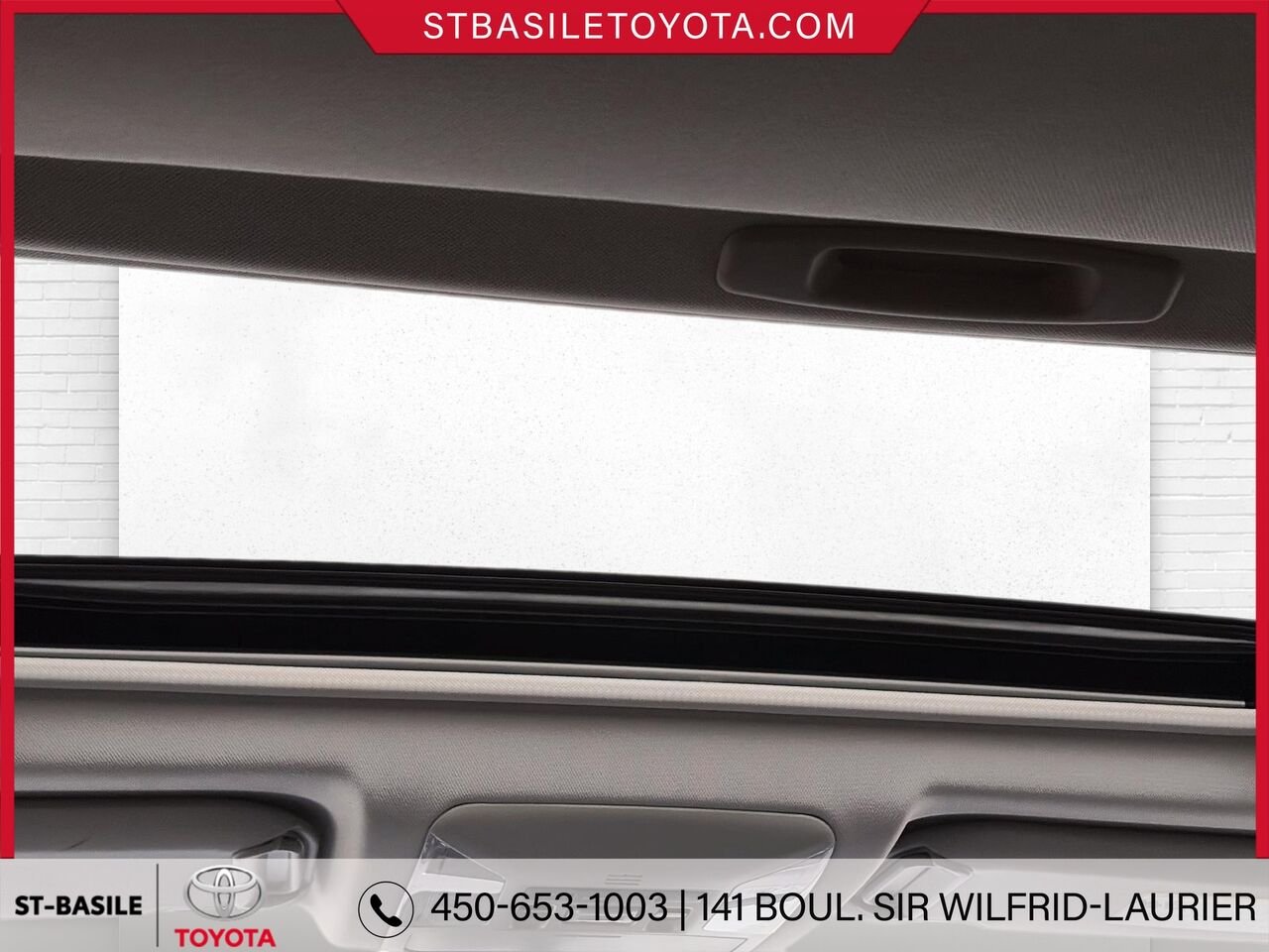 2025 Toyota RAV4 Silver Sky Metallic Saint-Basile-le-Grand - photo #19