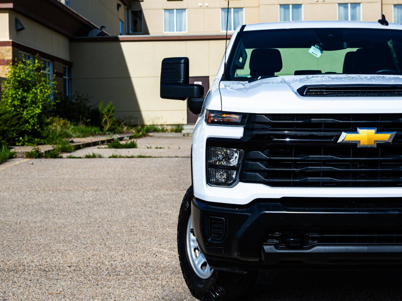 2024 Chevrolet Silverado 3500HD 4WD Crew Cab 159 Work Truck White Sherwood Park - photo #5