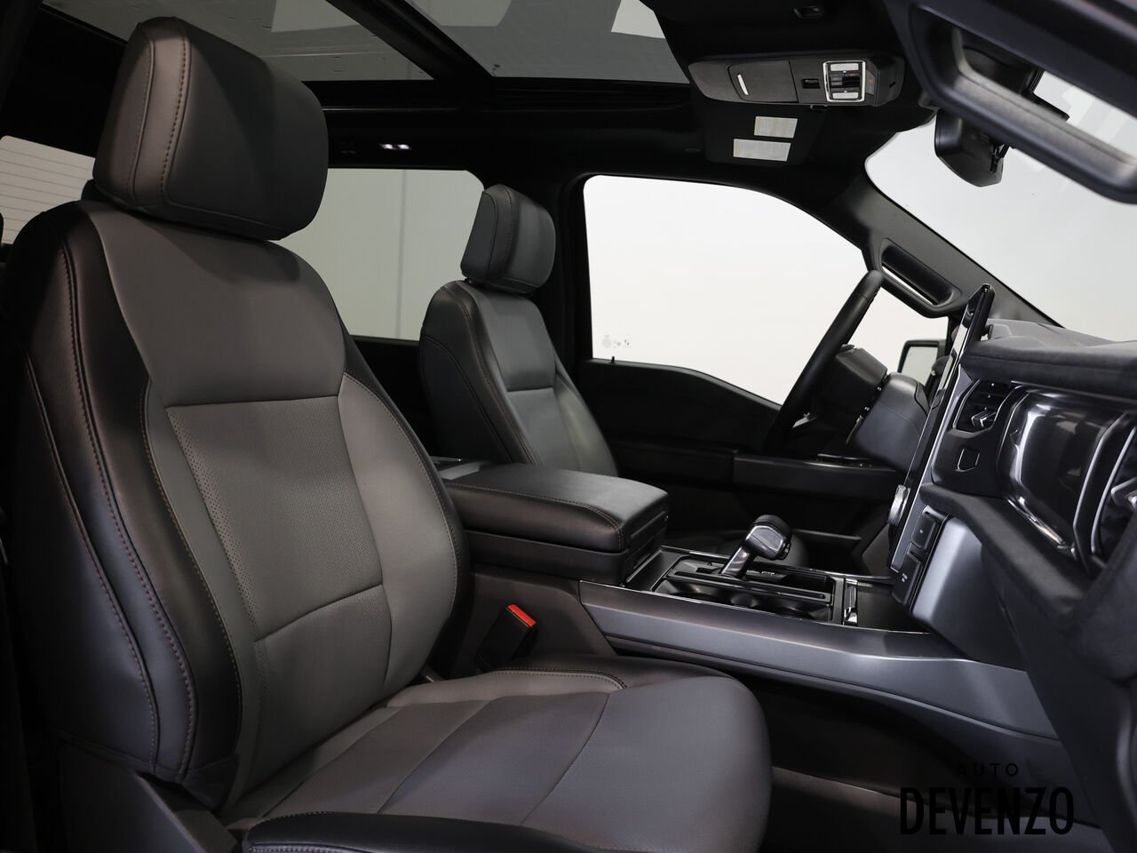 Ford F-150 Lightning 2025 Noir Saint-Eustache - photo #8