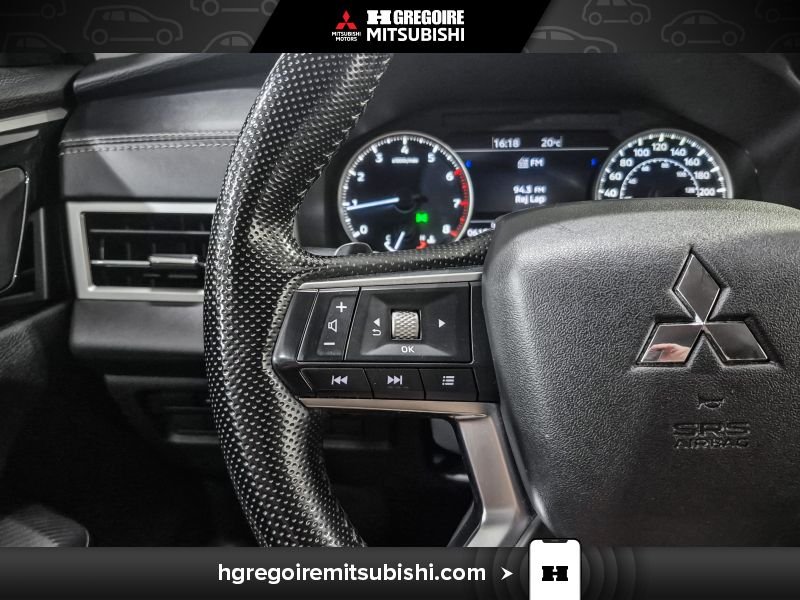 2022 Mitsubishi Outlander Grey Blainville - photo #19