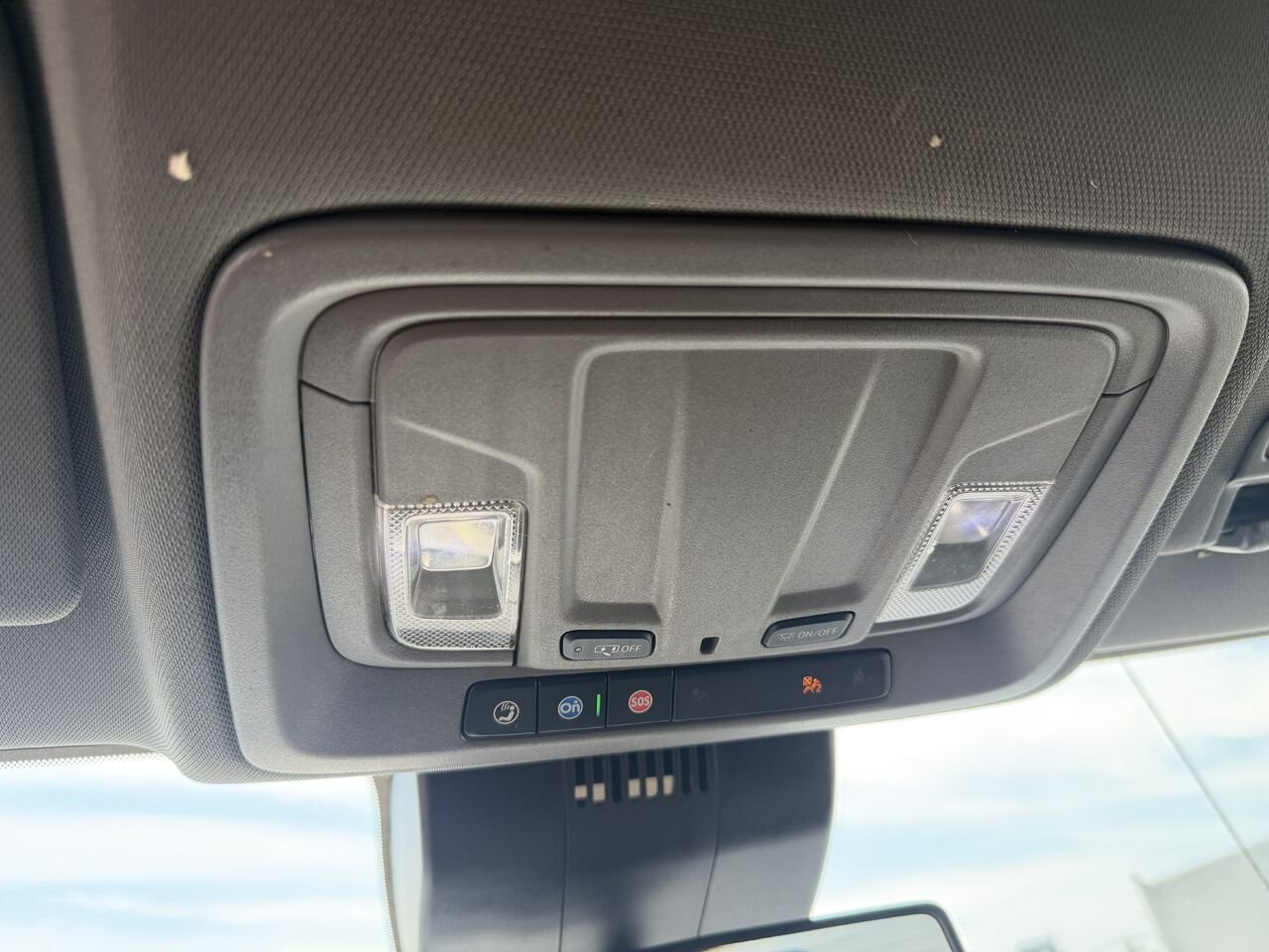 GMC SIERRA K1500 Pro cabine double 4RM 147 po 2023 Noir Ottawa & Gatineau - photo #8