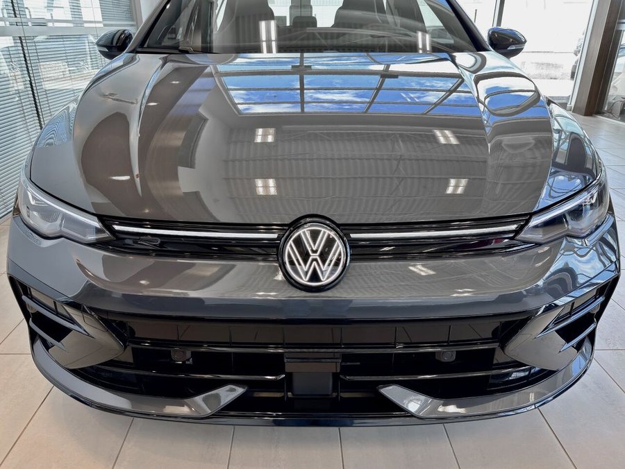 2026 Volkswagen Golf R 2026