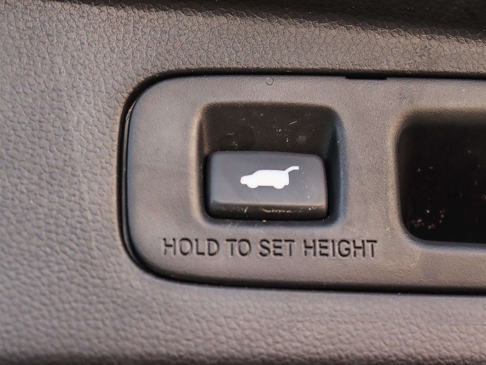 2023 Honda CR-V Hybrid Touring Ottawa & Gatineau - photo #19