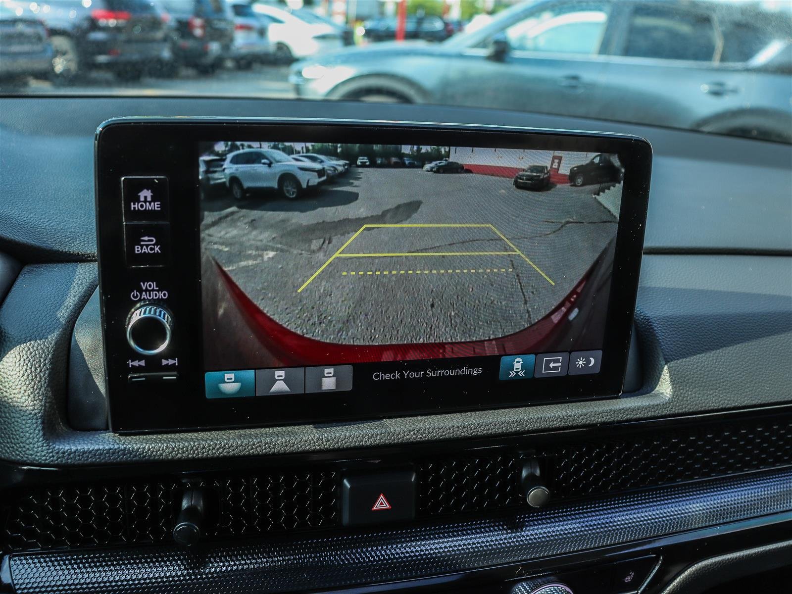 Honda CR-V hybride Touring 2023 Red Ottawa & Gatineau - photo #30