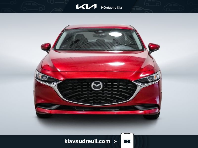 2021 Mazda 3 Red Saint-Eustache - photo #1