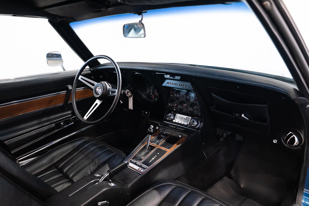 1970 Chevrolet Corvette Blue Montreal - photo #36