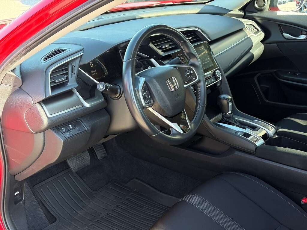 2021 Honda Civic EX Red Gatineau - photo #10