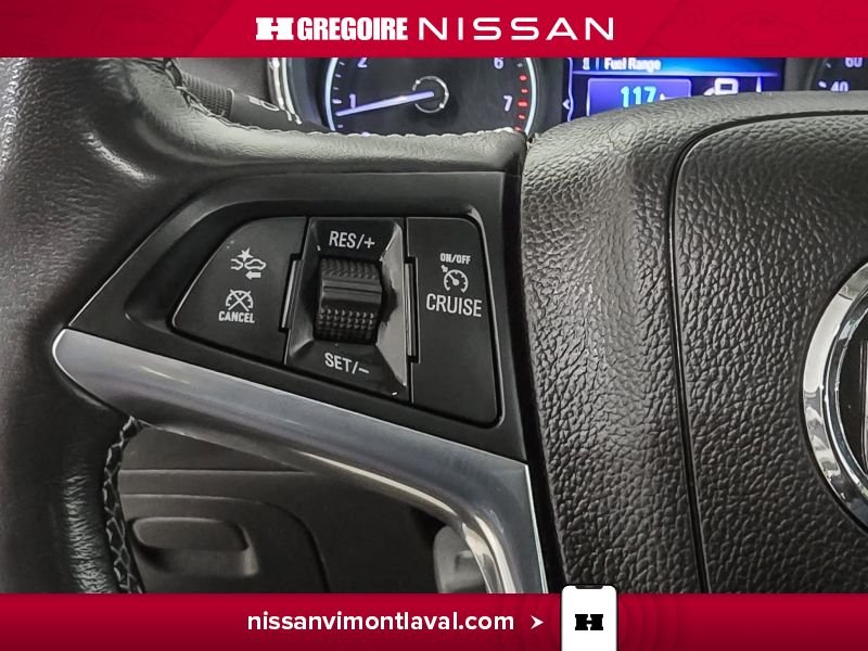 2019 Buick Encore White Laval - photo #19
