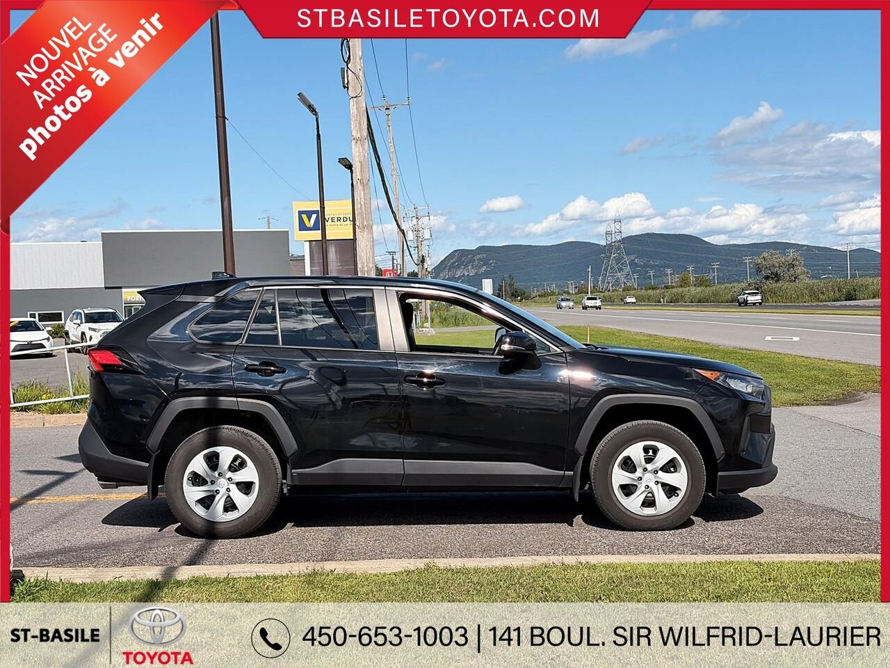 TOYOTA RAV4 2024 Noir Saint-Basile-le-Grand - photo #3