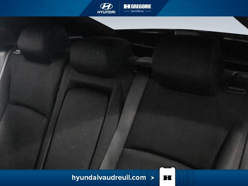 Honda Civic 2018 Rouge Saint-Eustache - photo #19