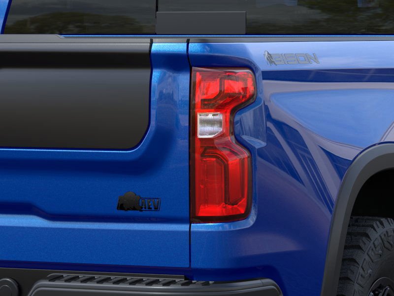 CHEVROLET Silverado 1500 ZR2 2025 Bleu déferlante métallisé Saint-Eustache - photo #10