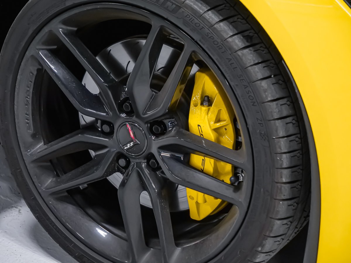 Chevrolet Corvette Z51 2LT 2019 Jaune Montréal - photo #37