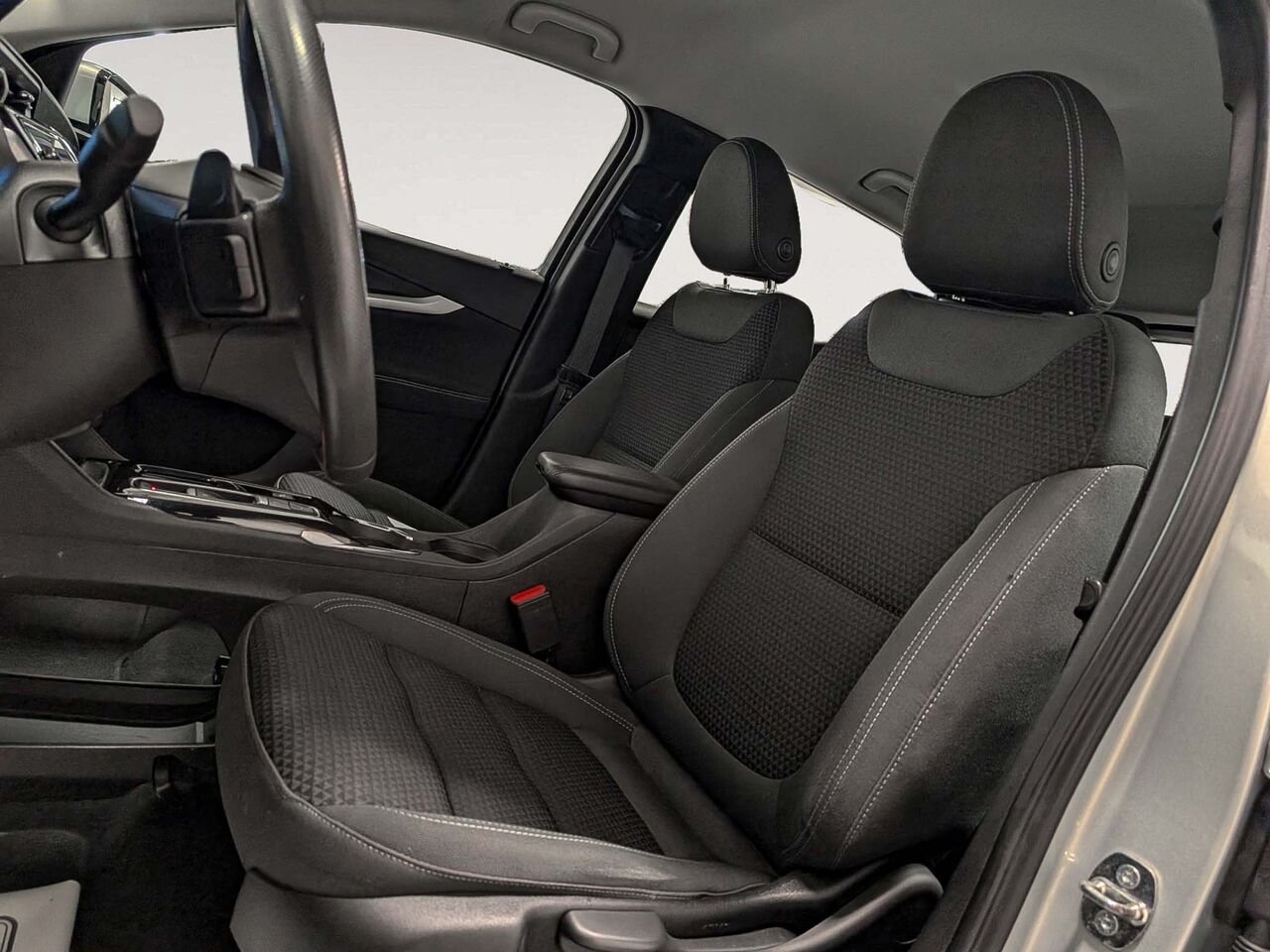 CHEVROLET BOLT EUV LT 2023 Gris Sherbrooke - photo #9