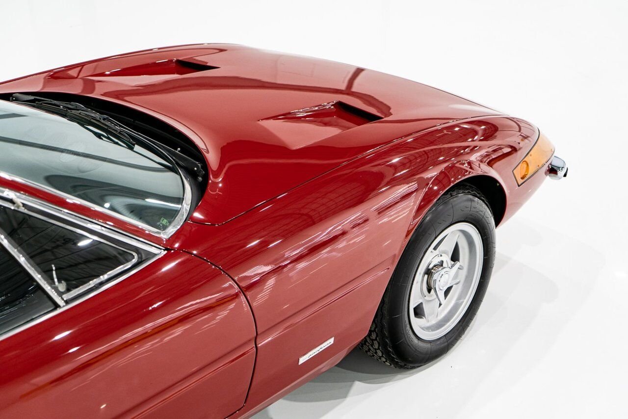 1973 Ferrari 365 GTB4 Daytona 18,301 miles With Orig Books/Tools/ Carbs / Filter Box Red Montreal - photo #54