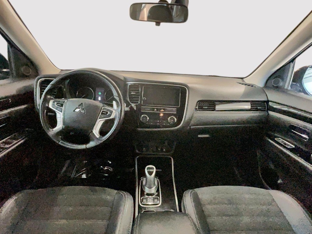 Mitsubishi OUTLANDER 2019 Noir Amos - photo #12