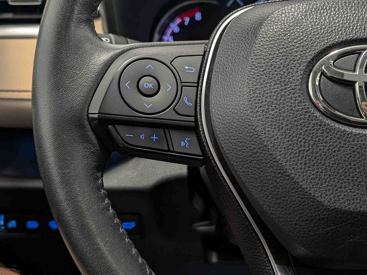 Toyota RAV4 AWD Limited Toit Ouvrant Cuir Bas Km 2021 Autre Sherbrooke - photo #17