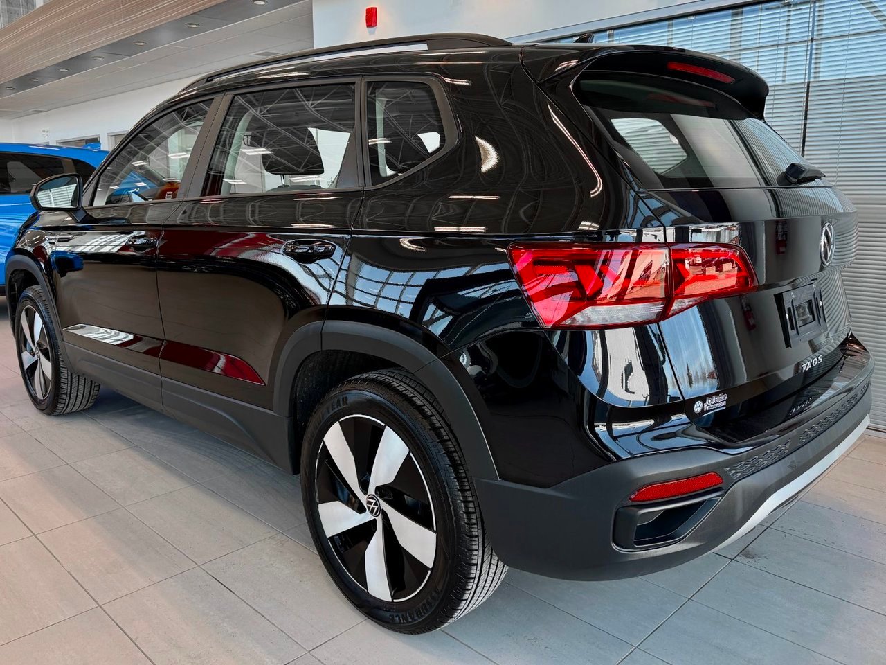 Volkswagen Taos 2024 Noir Notre-Dame-des-Prairies - photo #11