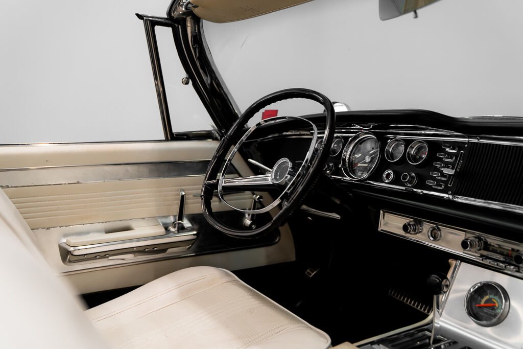 1964 Chrysler 300 K | *PRICE IN USD* - CAR IN MILES Black Kirkland - photo #20