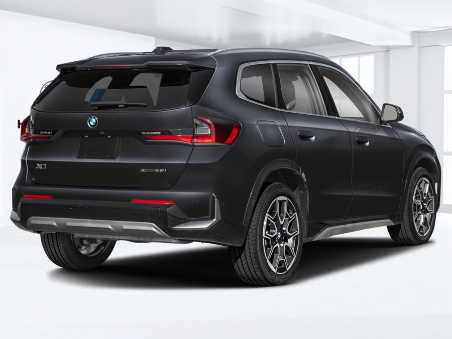 BMW X1 2026 2026 Noir saphir métallisé