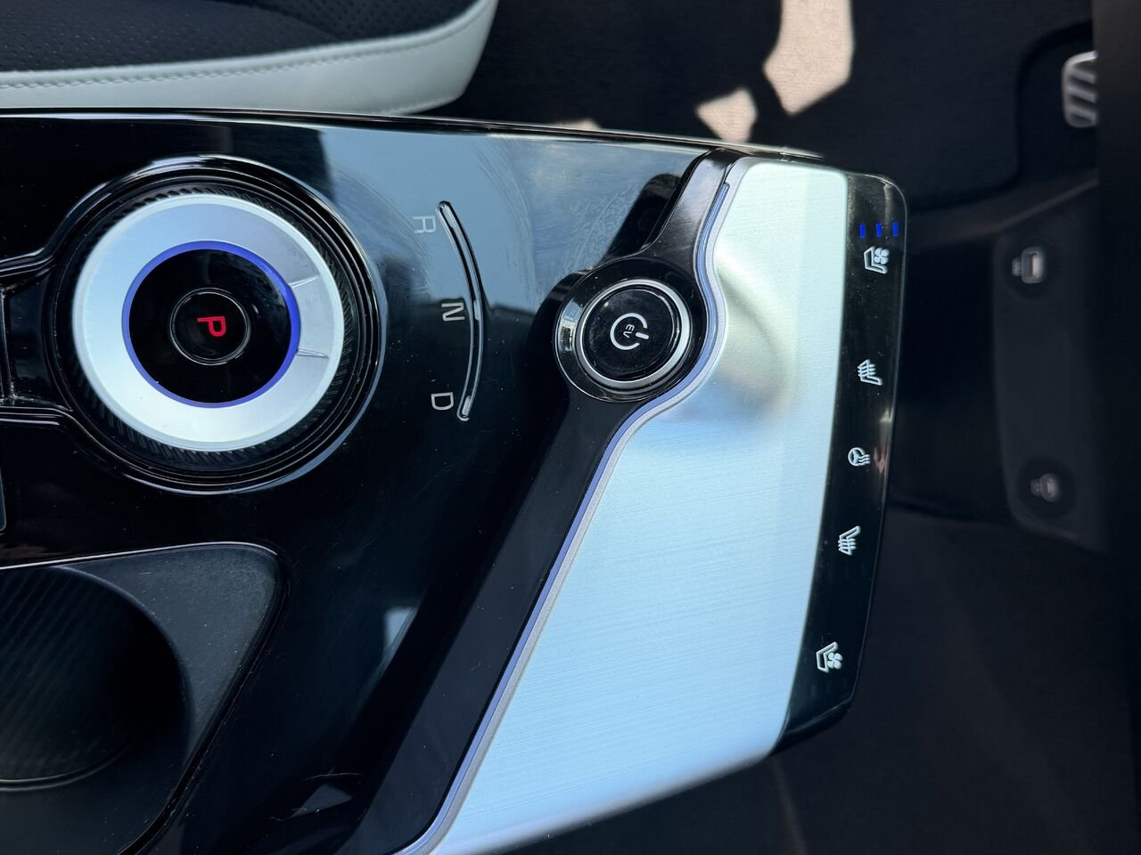 2024 KIA EV6 GT LINE Land TI avec ensemble GT-Line 1 Black Ottawa & Gatineau - photo #5