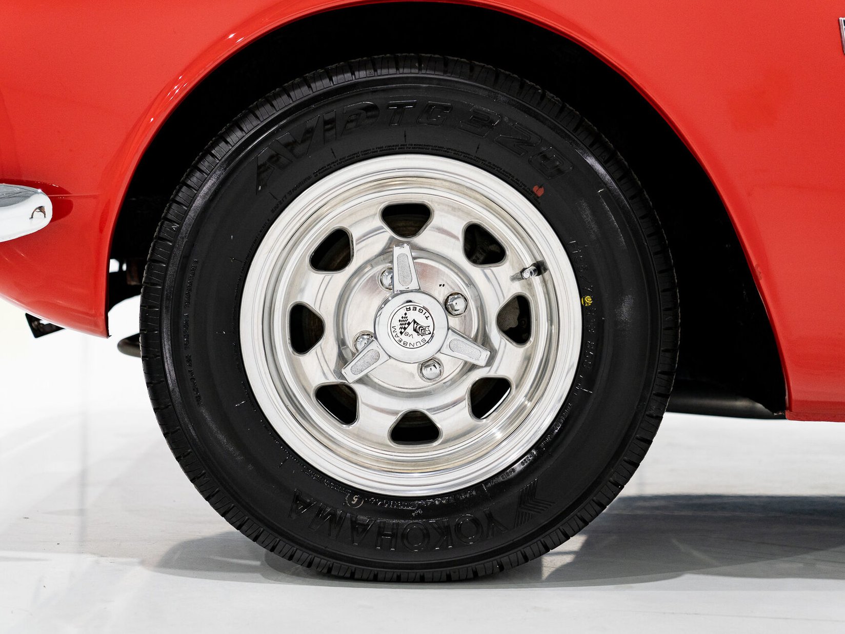 1967 Sunbeam Tiger Unrestored with single repaint **PRIX EN USD** Red Montreal - photo #46