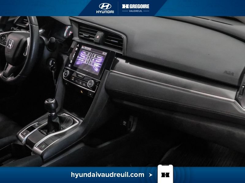 Honda Civic 2018 Blanc Laval - photo #31