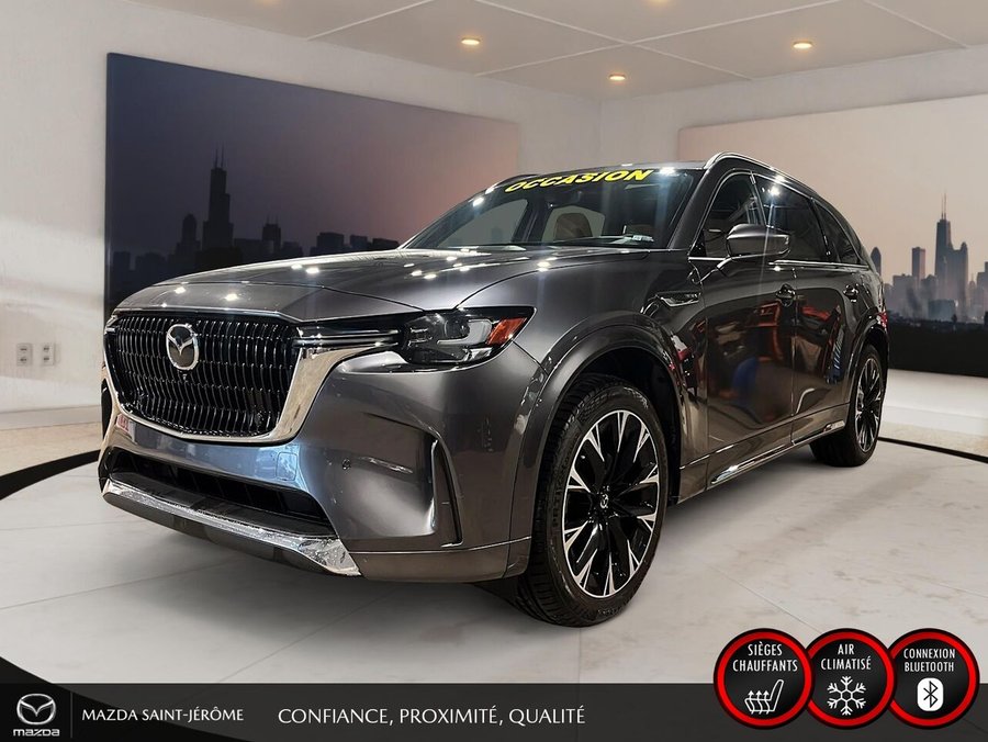 Mazda CX-90 hybride léger Signature | TOIT PANORAMIQUE | AWD | CUIR NAPPA | SIEGES CAPITAINES 2024 Gris