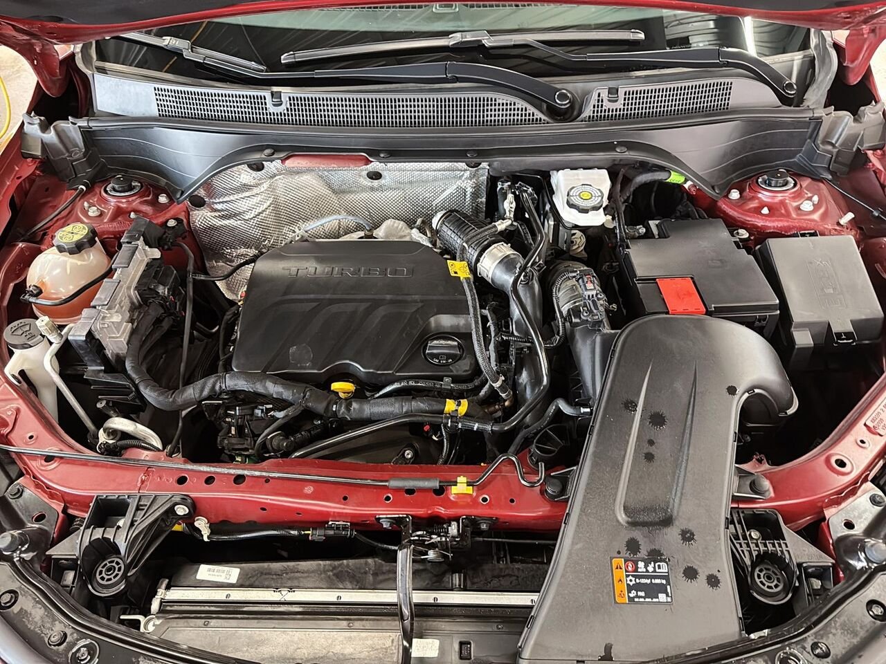 2024 BUICK ENVISTA PRIVILEGE PREFERRED Red Saint-Hyacinthe - photo #7