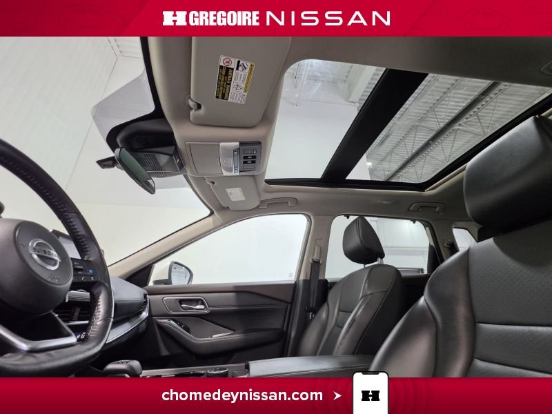 Nissan Rogue 2021 Blanc Laval - photo #17