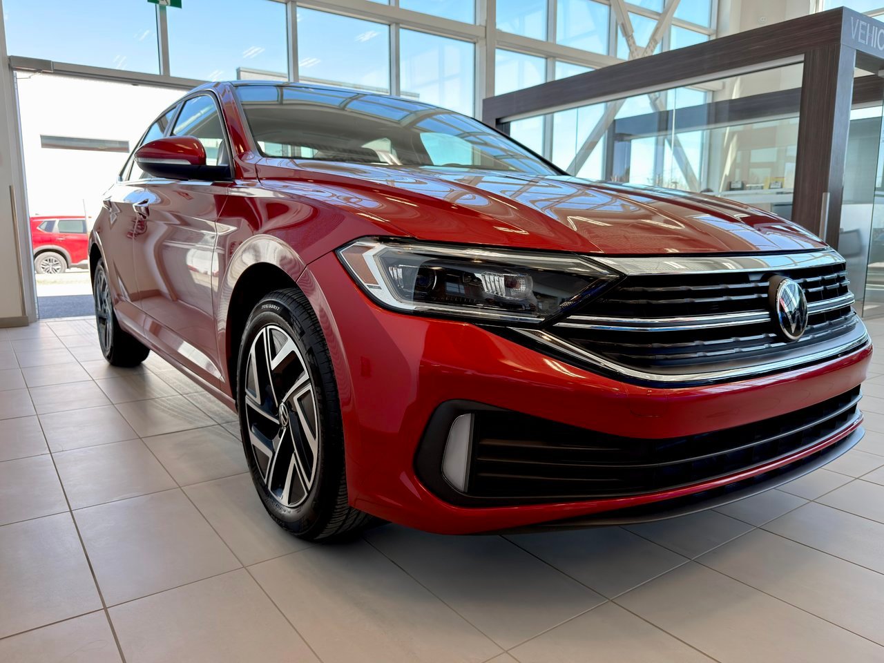 2024 Volkswagen Jetta Red Notre-Dame-des-Prairies - photo #5
