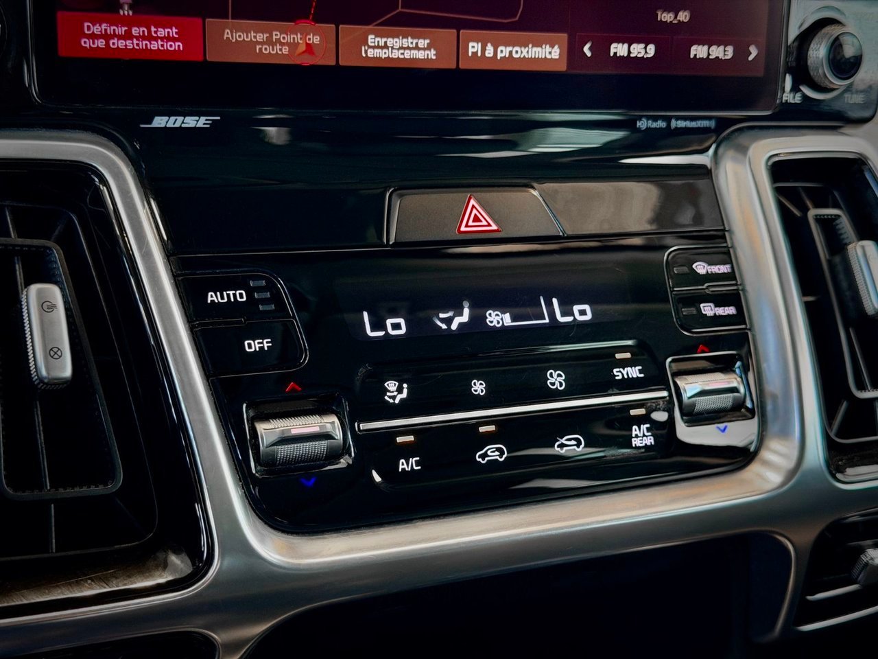 2021 Kia Sorento Black Notre-Dame-des-Prairies - photo #28