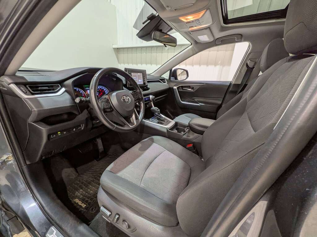 Toyota RAV4 2019 Gris Val-David - photo #8