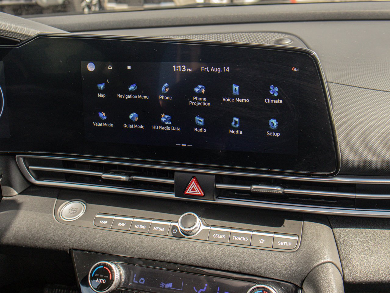 2026 Hyundai Elantra Preferred IVT White Sherwood Park - photo #23