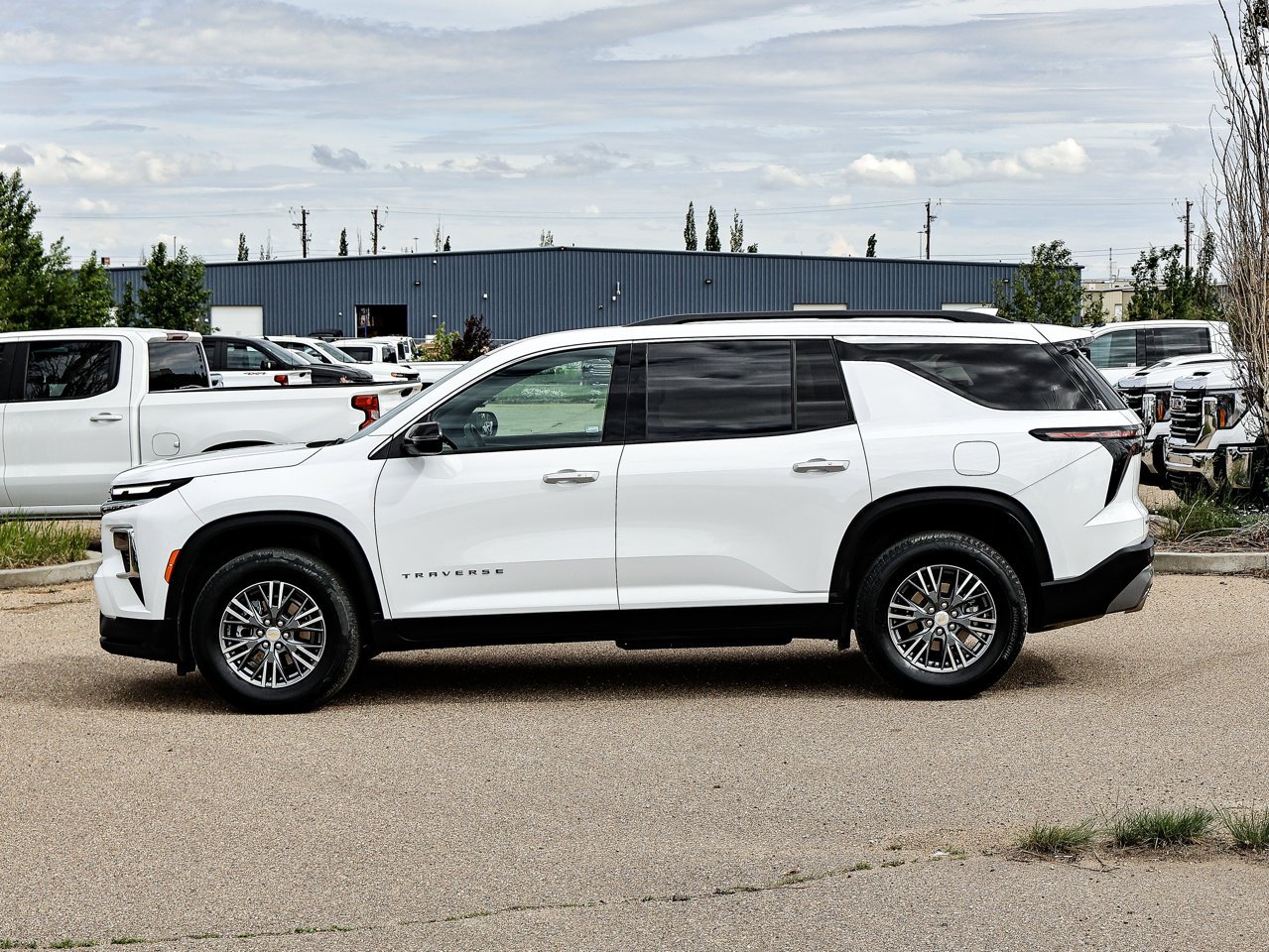 2026 Chevrolet Traverse AWD 4dr LT White Sherwood Park - photo #9
