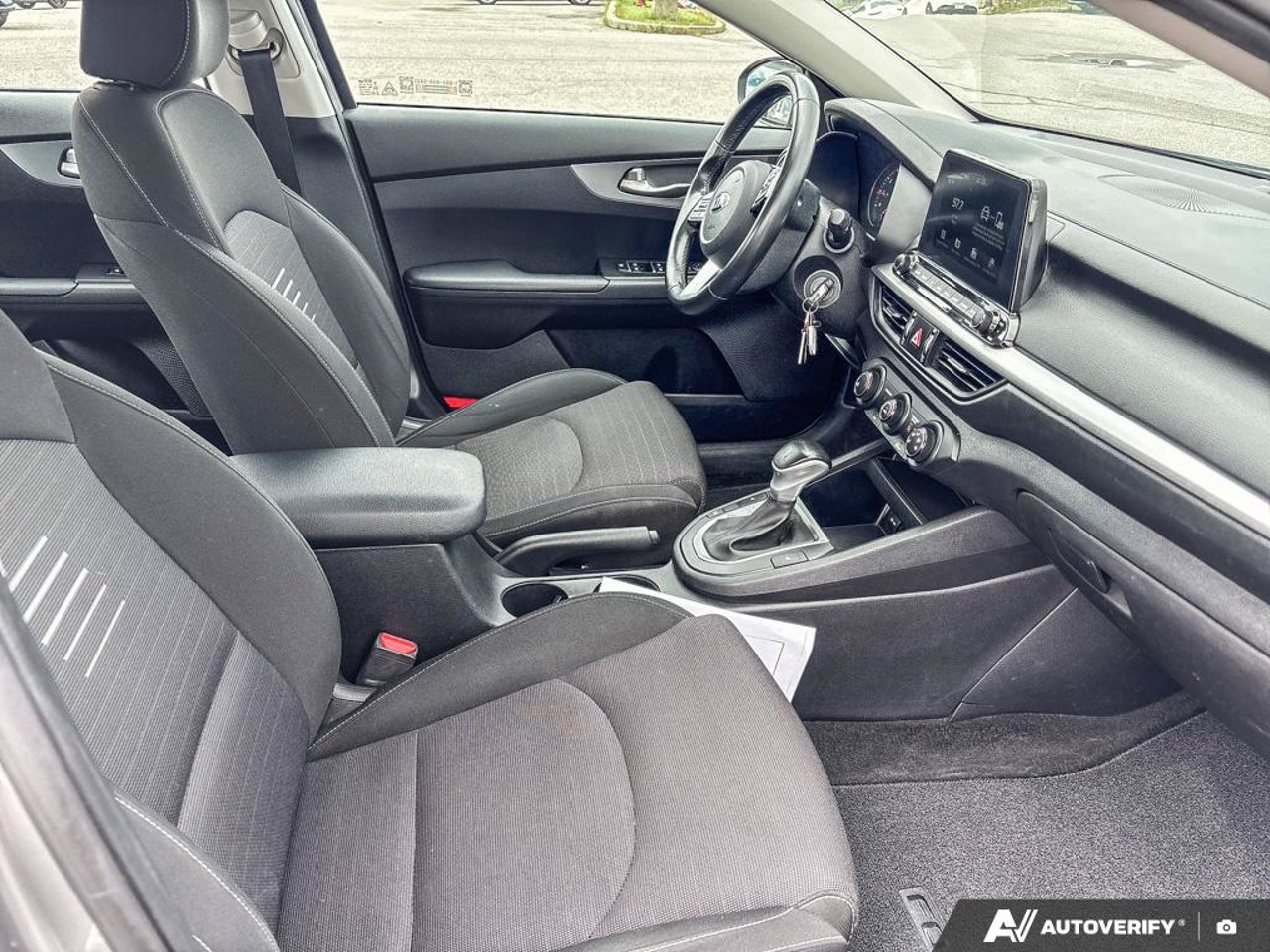 Kia Forte 3KPF24AD8ME321696 2021 Gris Mirabel - photo #24