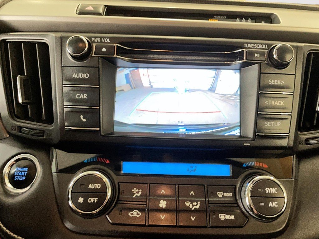 2018 Toyota RAV4 Black Amos - photo #19