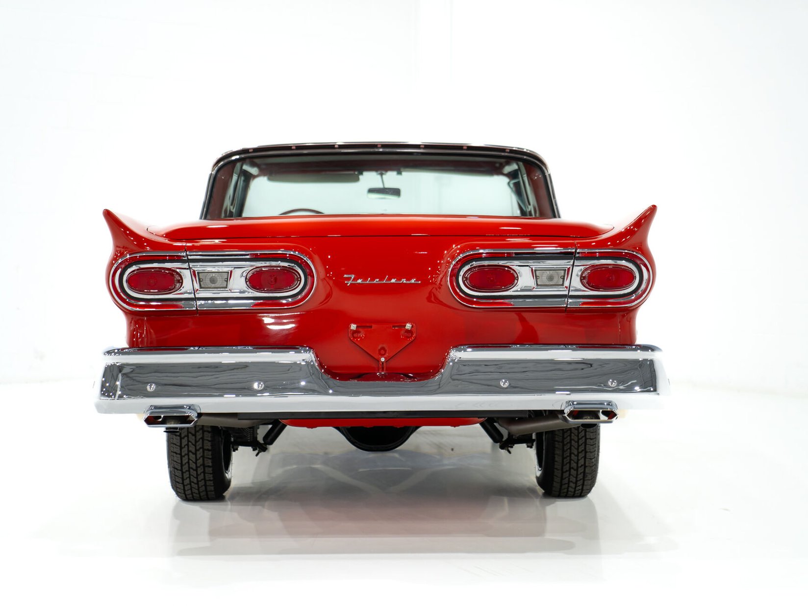 1958 Ford Fairlane 500 Skyliner Interceptor de police 352 CID Entièrement restaurée **PRIX EN USD** Montreal - photo #5