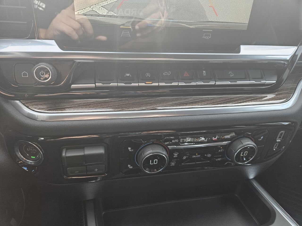 Chevrolet Silverado 1500 LT cabine multiplace 4RM 147 po 2026 Noir Thetford Mines - photo #10